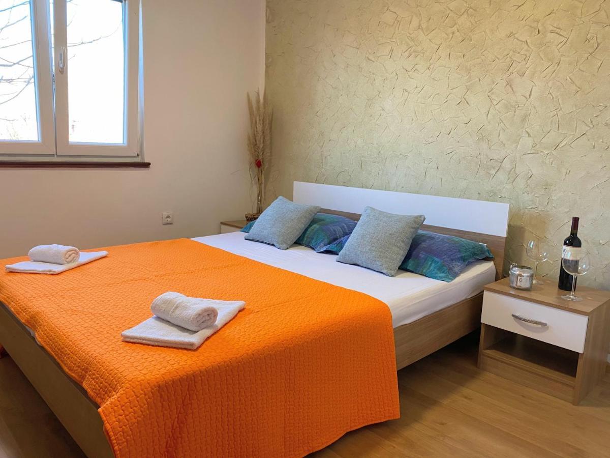 Villa Marie With Pool, Two Bedrooms For 4+2Kids Cavoglave Eksteriør billede